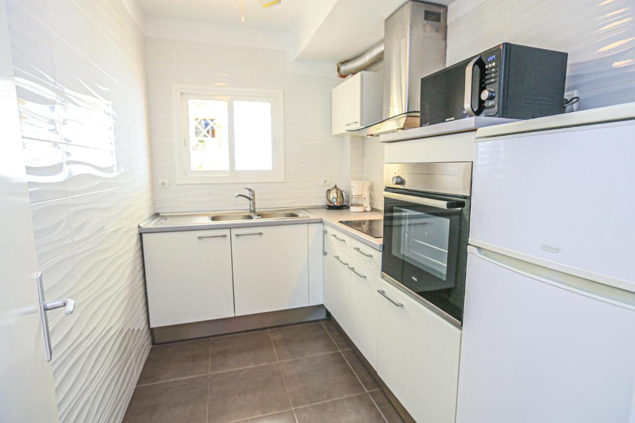 Coral - Only Families Apartment Cambrils Bagian luar foto