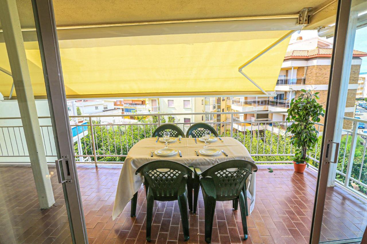Litoral Costa Dorada - Coral Only Families Cambrils Bagian luar foto