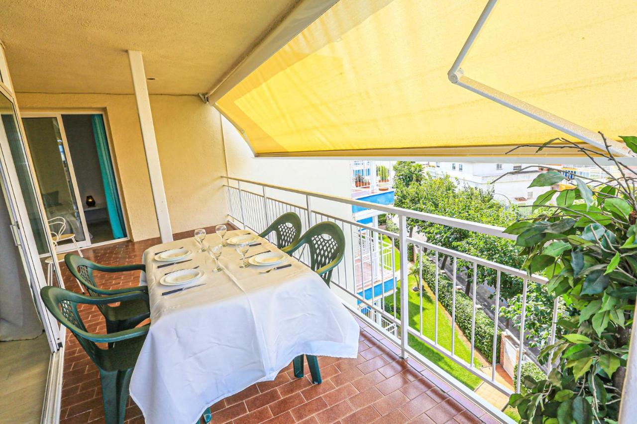 Litoral Costa Dorada - Coral Only Families Cambrils Bagian luar foto